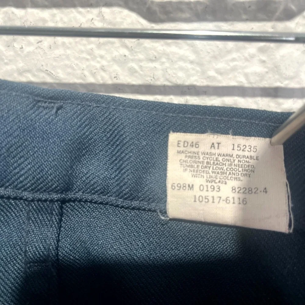 Vintage 90s Levi's Men's Dress Slacks 40x30 Navy Blue Polyester Pants Made n USA